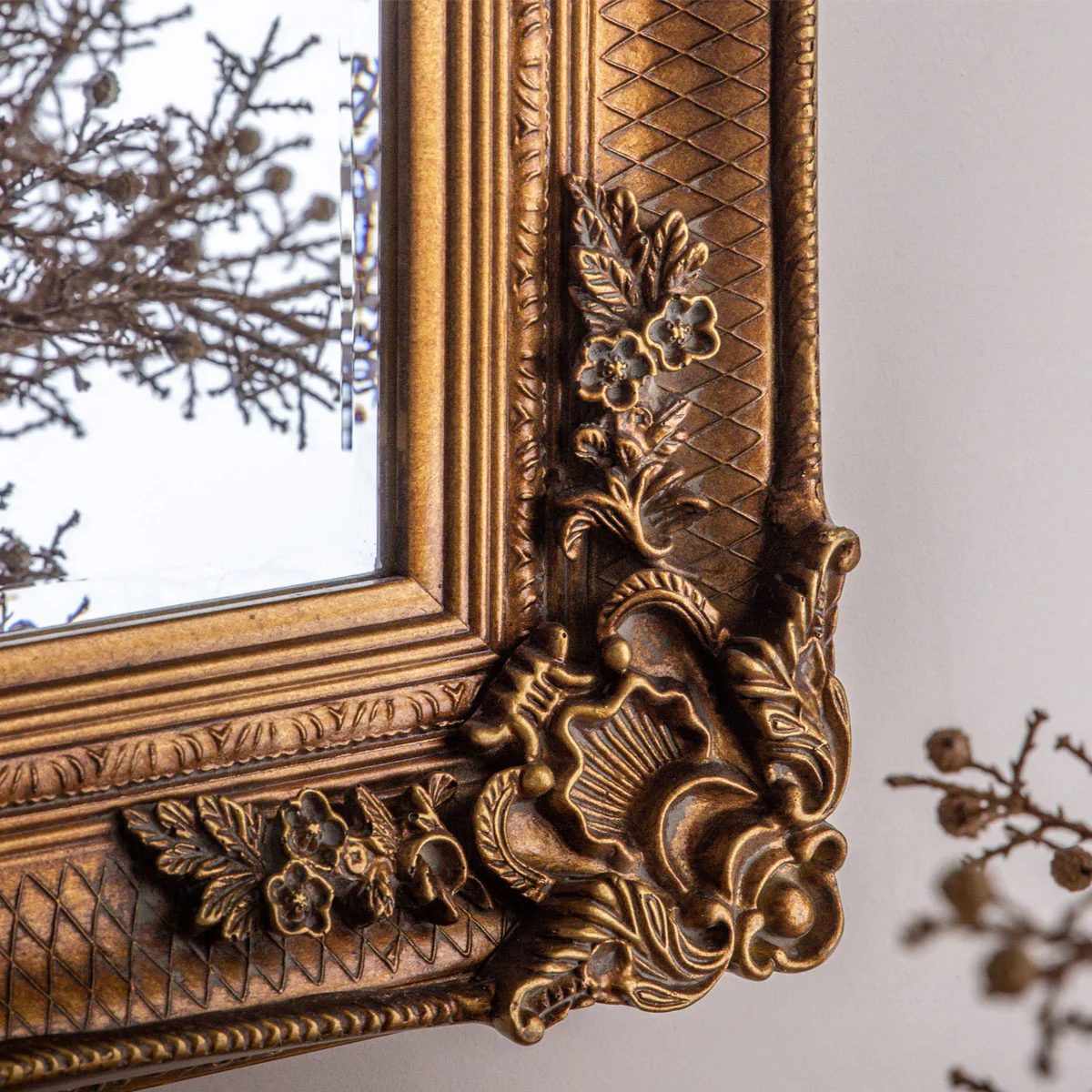 Gallery Direct Abbey Rectangle Mirror Gold 1095x790mm - Image 2