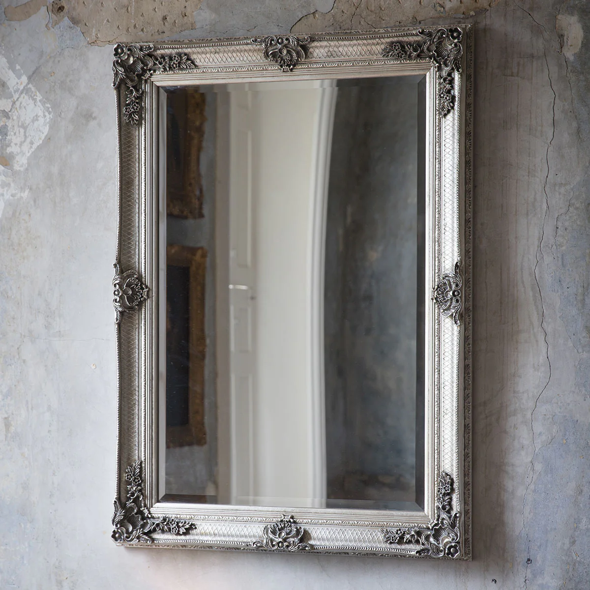 Gallery Direct Abbey Rectangle Mirror Silver 1095X790mm - Image 4