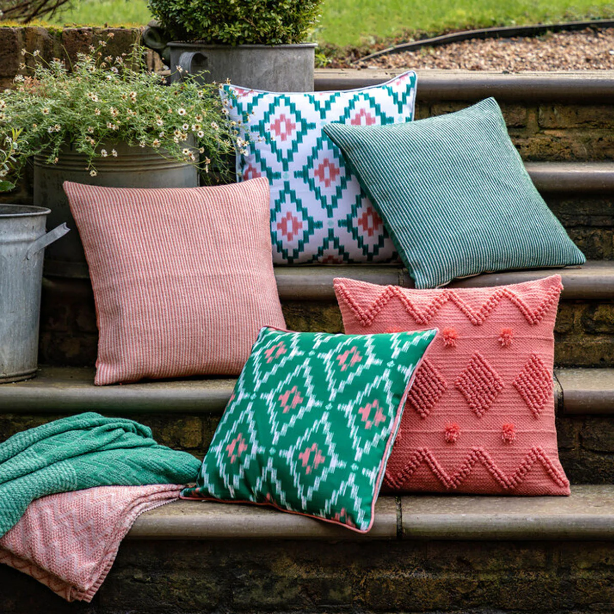 Gallery Direct Aroha Geo Printed Cushion - Image 11
