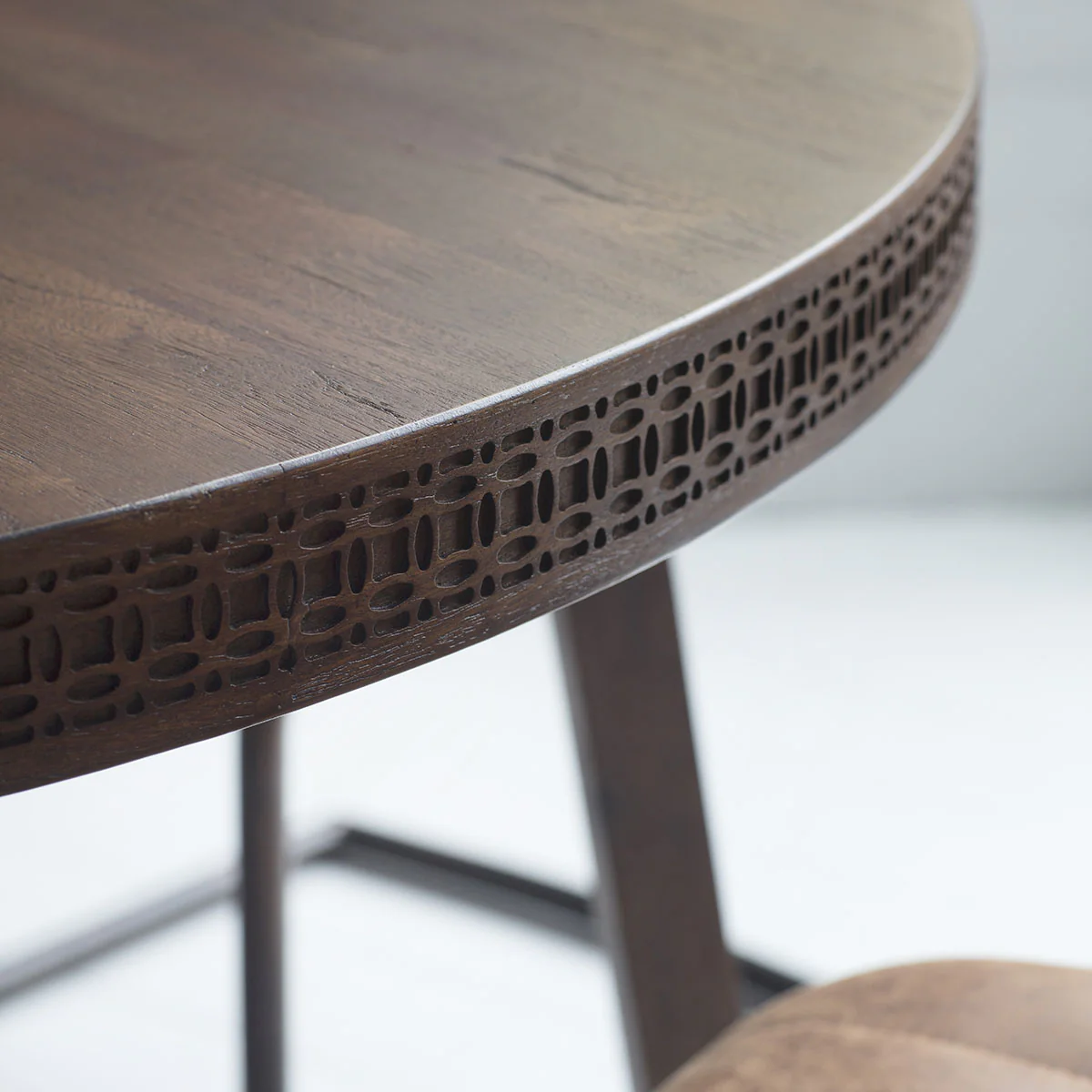 Gallery Direct Boho Retreat Round Dining Table 1200x1200x750mm - Image 2