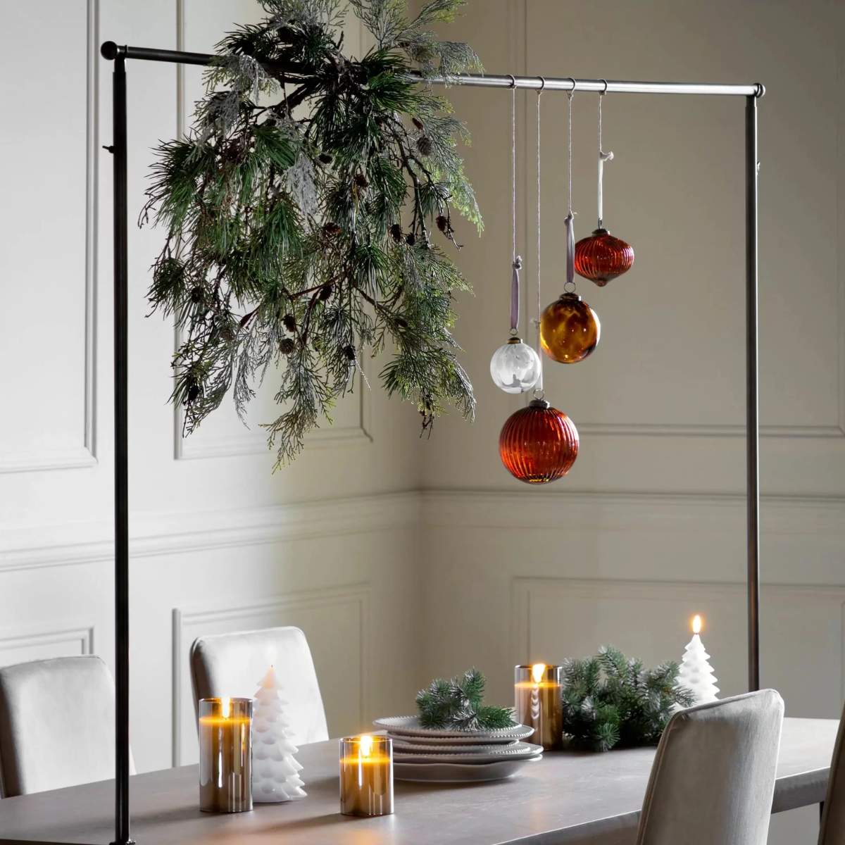 Gallery Direct Brogdale Hanging Bar Black - Image 4