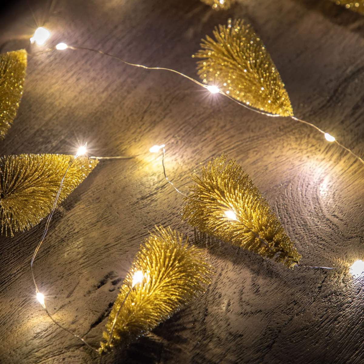 Gallery Direct Brush Tree Garland 15 LED Lights Gold - Image 4