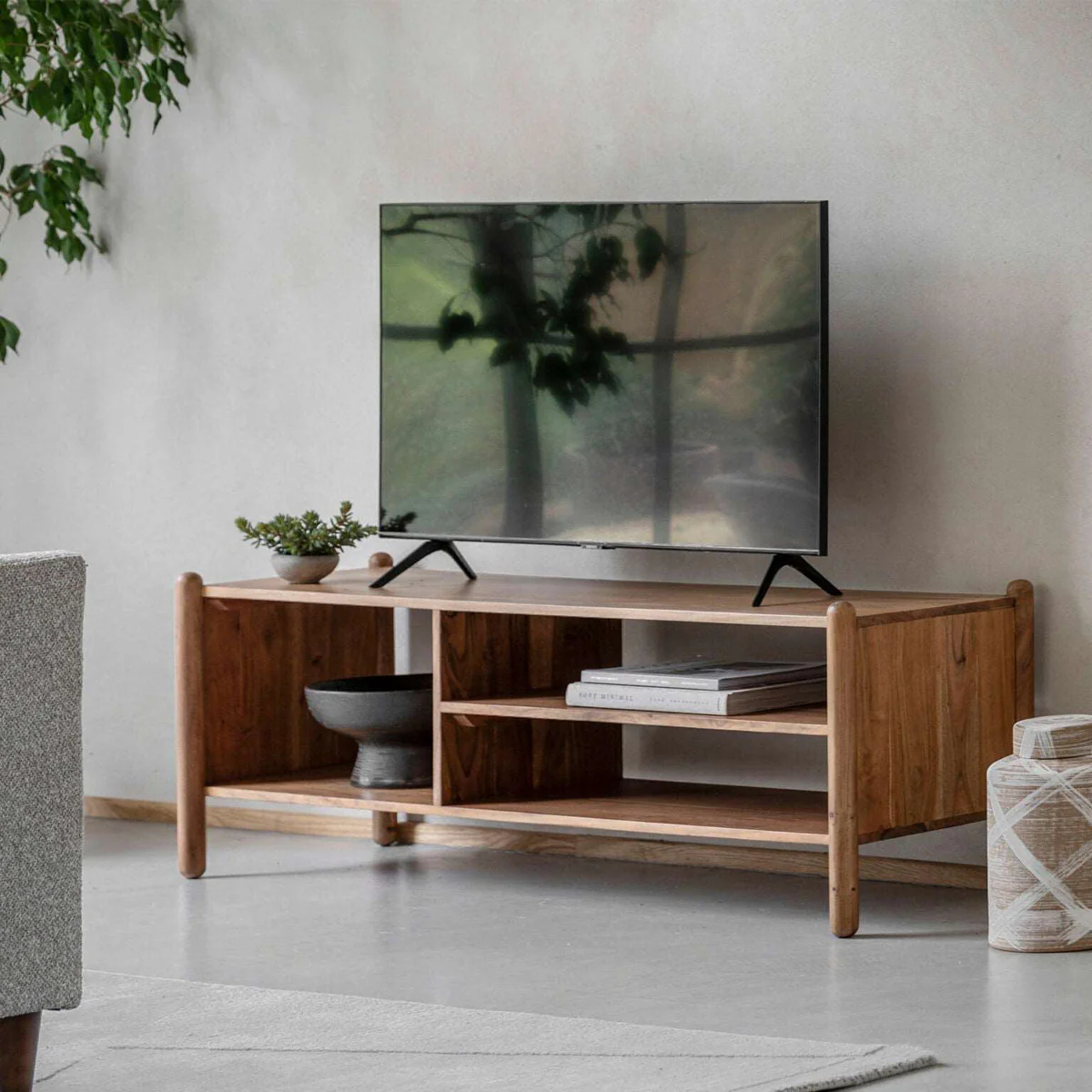 Gallery Direct Cannes Media Unit 1450x400x500mm - Image 4