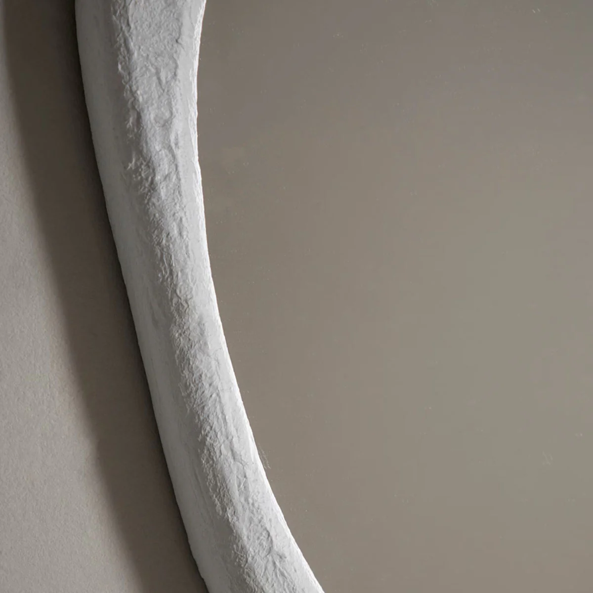 Gallery Direct Como Mirror Pebble 1 620x665mm - Image 5
