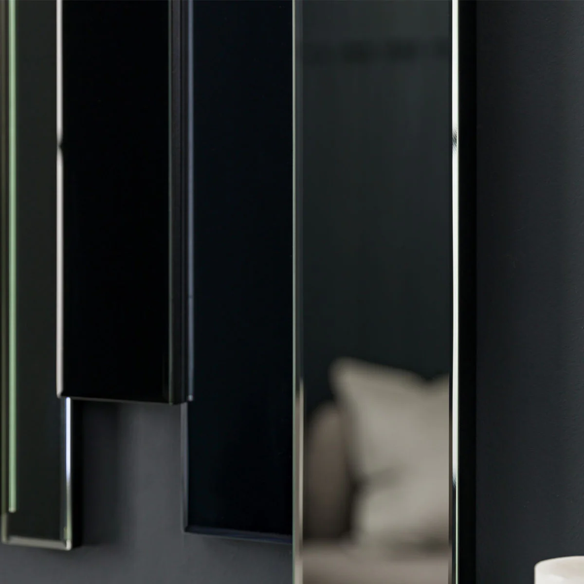 Gallery Direct Duval Mirror 800x25x700mm - Image 4