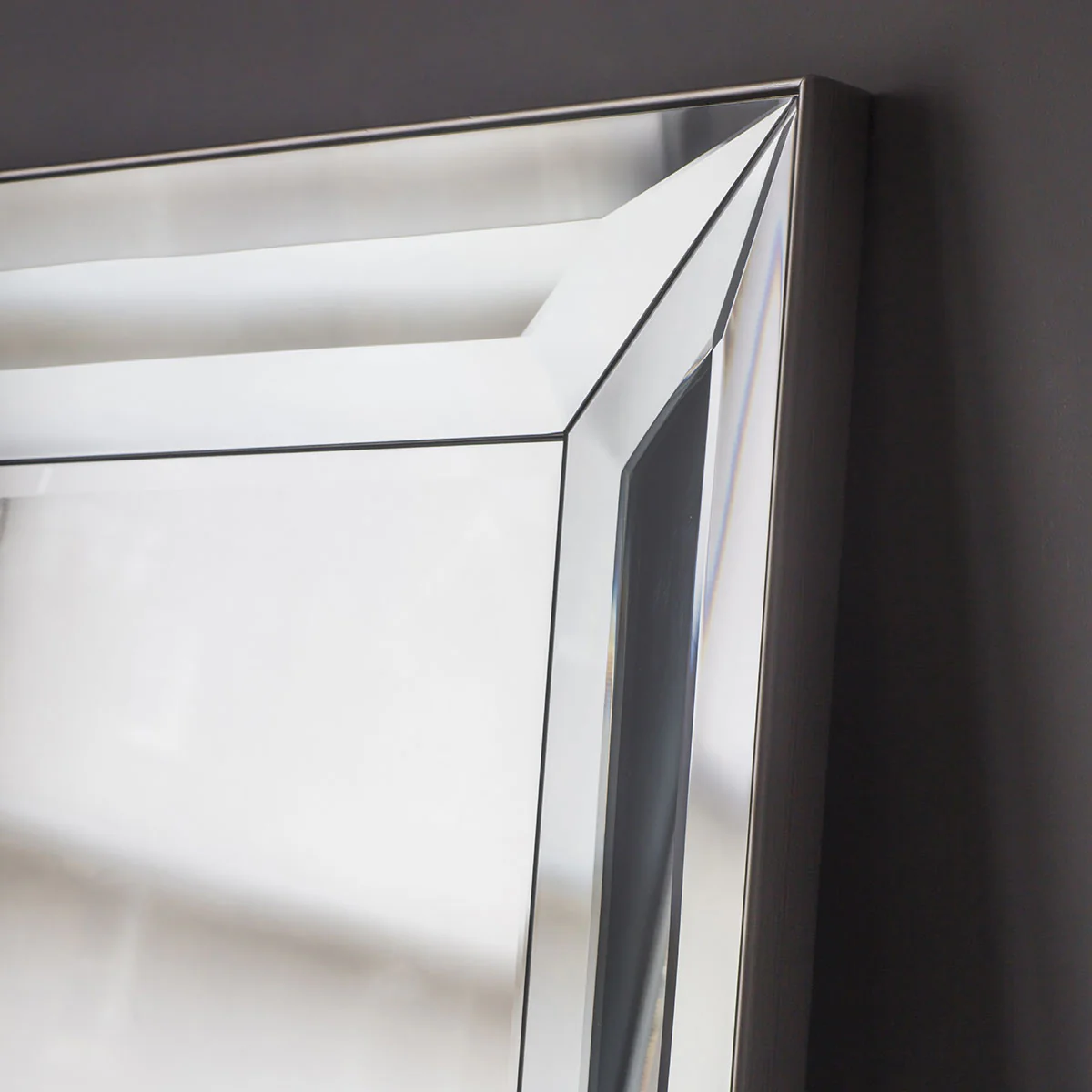 Gallery Direct Ferrara Leaner Mirror Silver 1820x905mm - Image 2