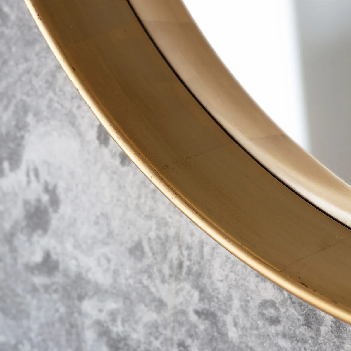 Gallery Direct Harvey Round Mirror Gold 950x950mm - Image 2