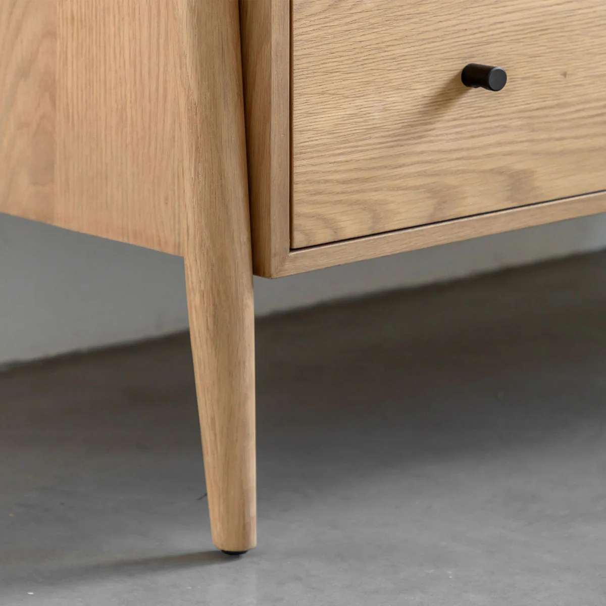 Gallery Direct Hatfield 3 Drawer Chest Natural 1060x450x770mm - Image 3