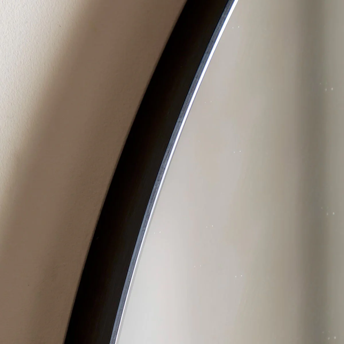 Gallery Direct Holworth Overmantle Mirror Black 900x1100mm - Image 6