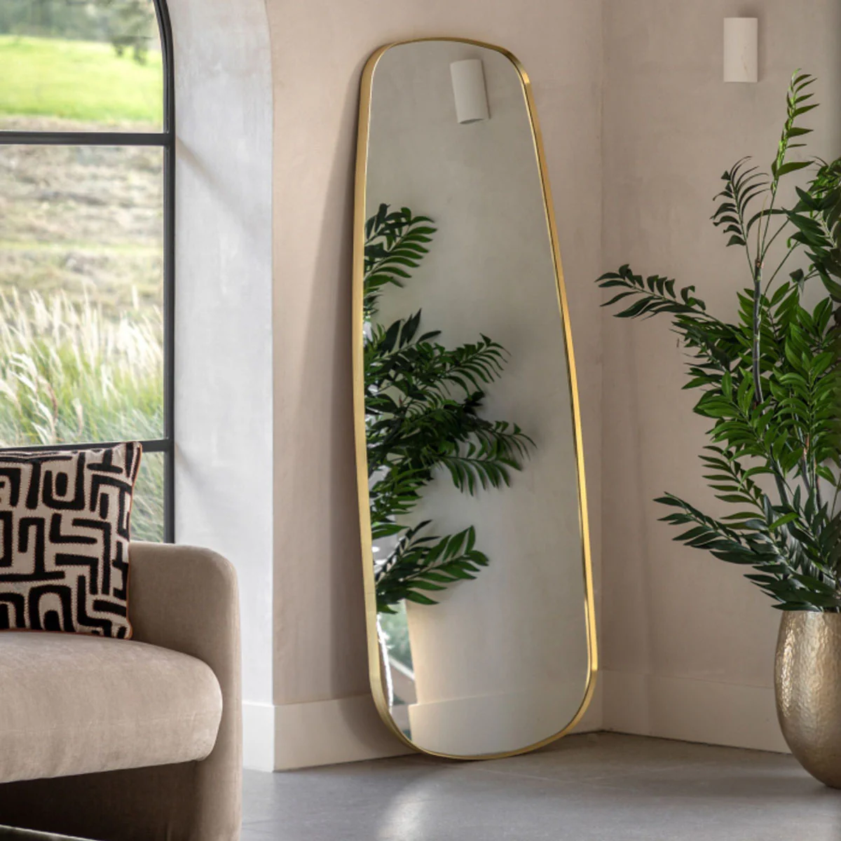 Gallery Direct Holworth Shaped Leaner Gold 700x1700mm - Image 8