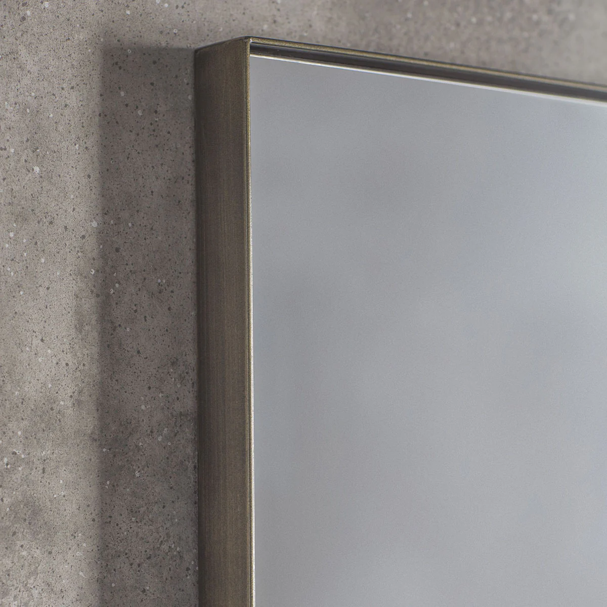 Gallery Direct Hurston Mirror Bronze 600x30x900mm - Image 4