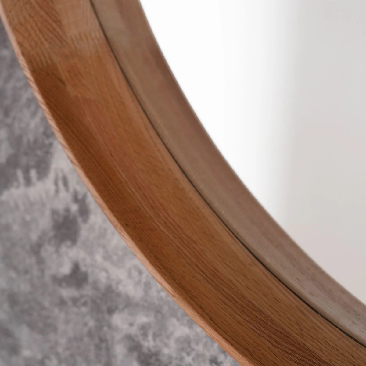 Gallery Direct Keaton Round Mirror Oak 735x735mm - Image 2