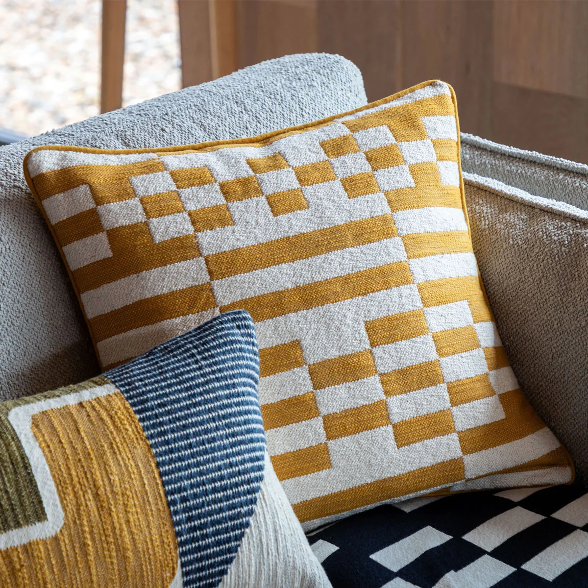 Gallery Direct Lohko Woven Cushion - Image 10