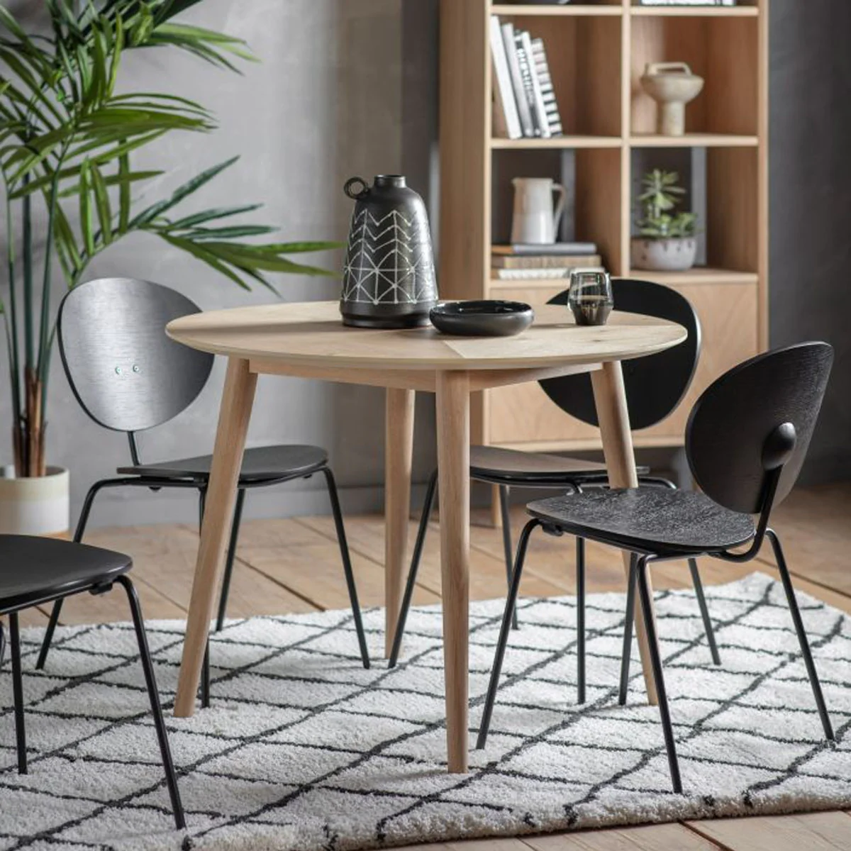 Gallery Direct Milano Round Dining Table 1000x1000x760mm - Image 3