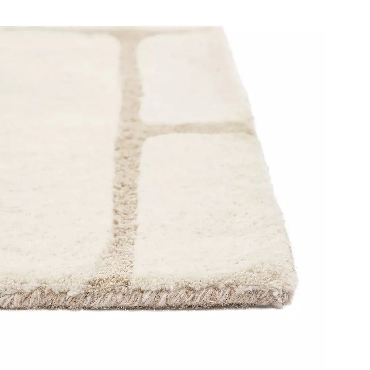 Gallery Direct Montauk Tufted Graphic Rug - Image 3
