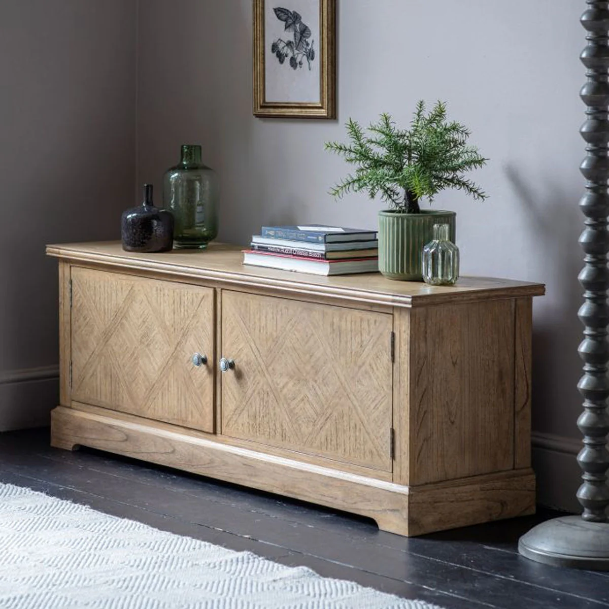 Gallery Direct Mustique 2 Door Media Unit 1300x400x500mm - Image 3