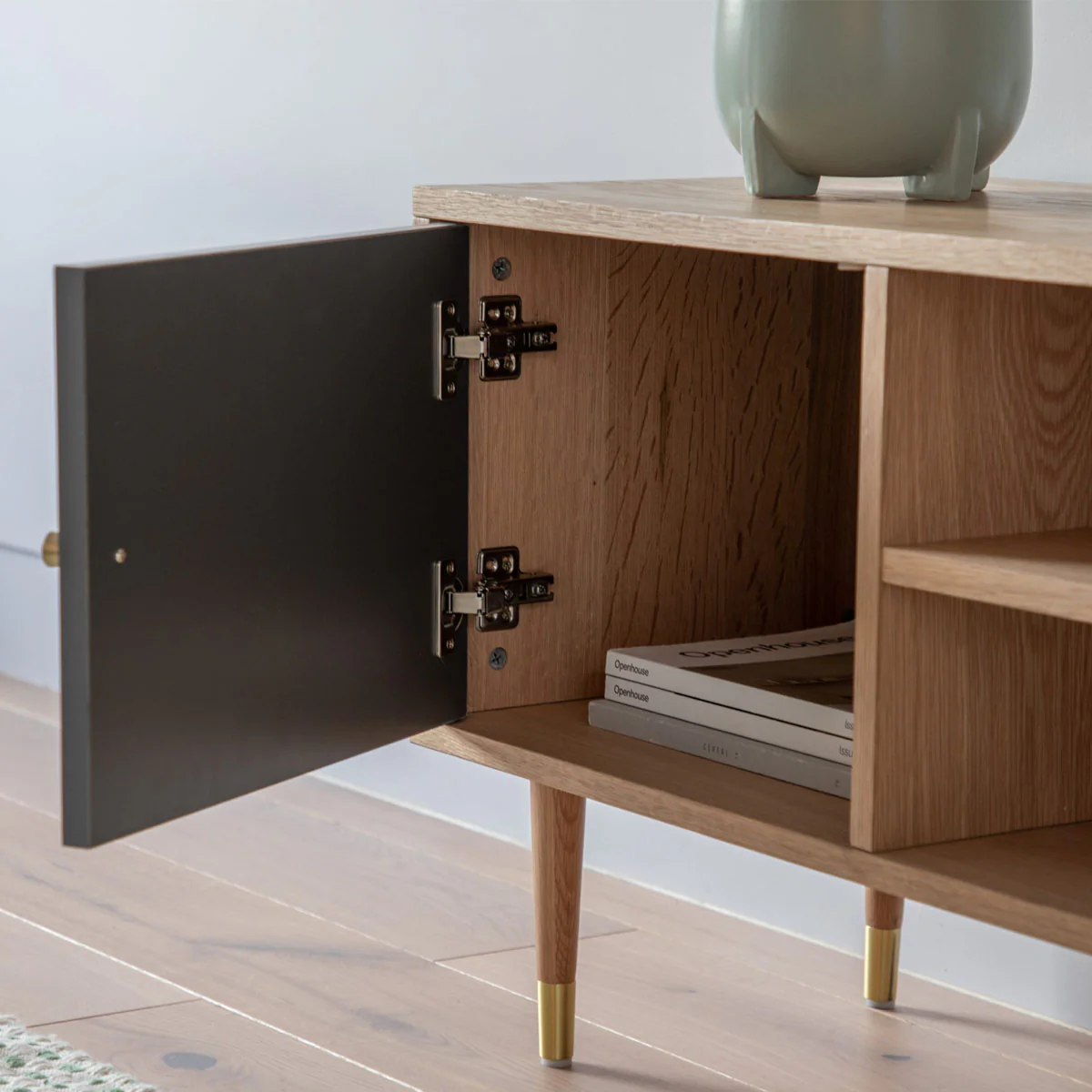 Gallery Direct Newbury Media Unit Oak Grey 1200x400x550mm - Image 4