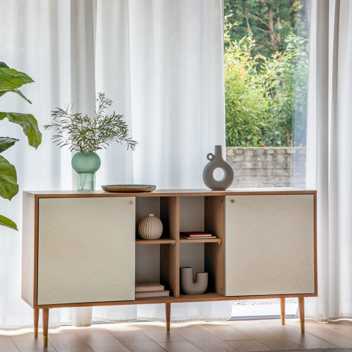 Gallery Direct Newbury Sideboard Oak White 1600x400x790mm - Image 7