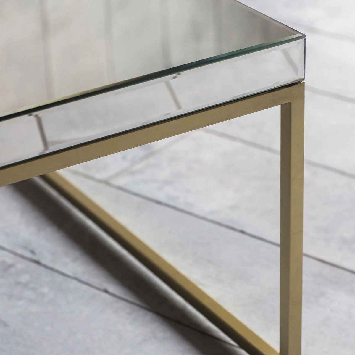 Gallery Direct Pippard Coffee Table Champagne 900x900x460mm - Image 4
