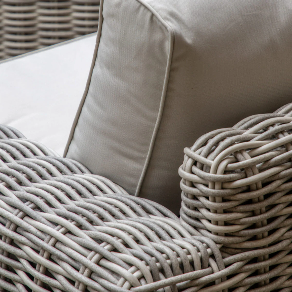 Gallery Direct Ragusa Lounge Set - Image 4