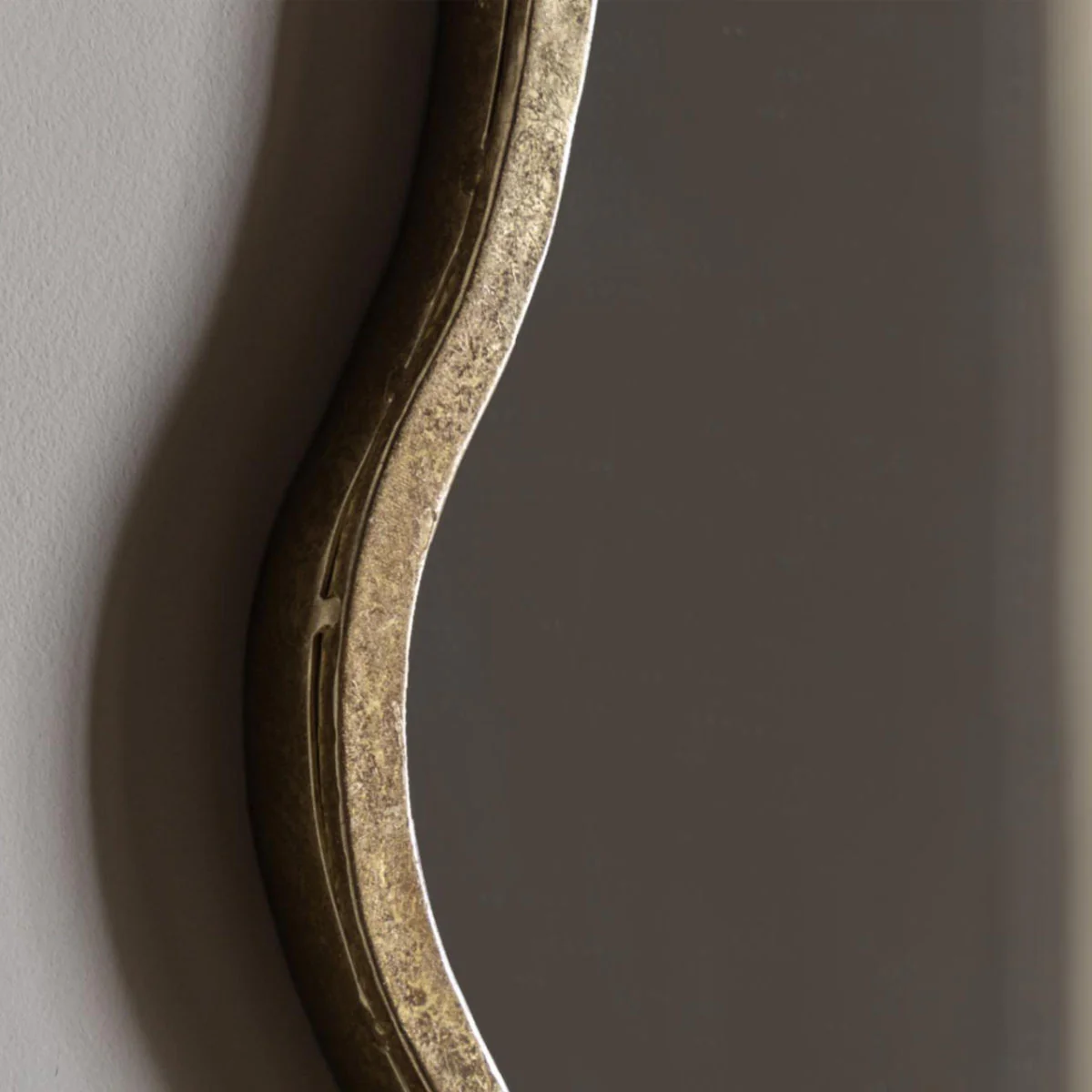 Gallery Direct Sloane Round Mirror 820mm - Image 6