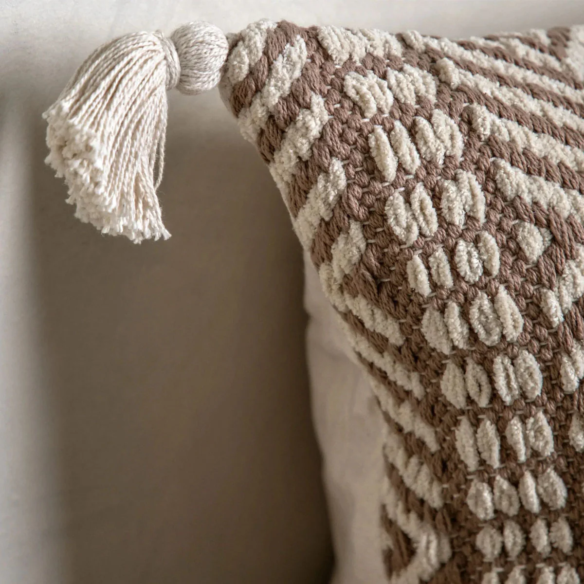 Gallery Direct Thea Woven Cushion Cream - Image 3