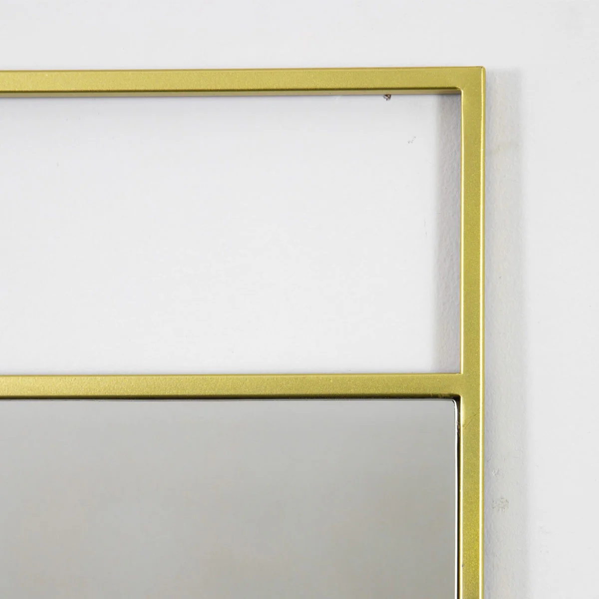 Gallery Direct Visano Mirror Champagne 610x10x1020mm - Image 2