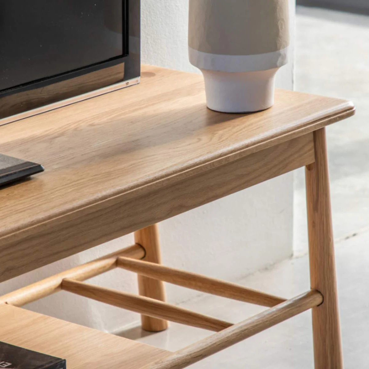 Gallery Direct Wycombe Media Unit 1400x420x425mm - Image 7