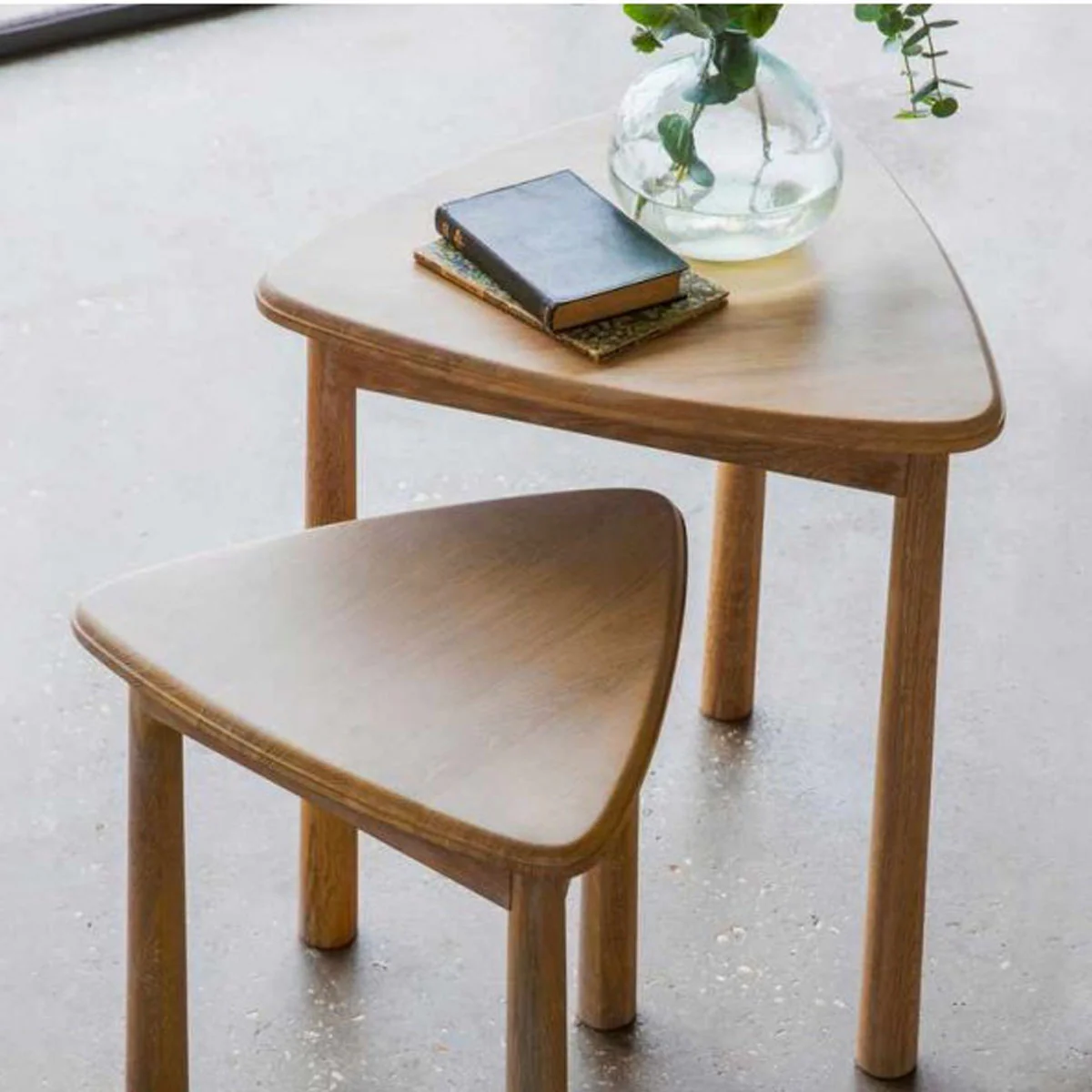 Gallery Direct Wycombe Nest of 2 Tables 500x500x590mm - Image 4