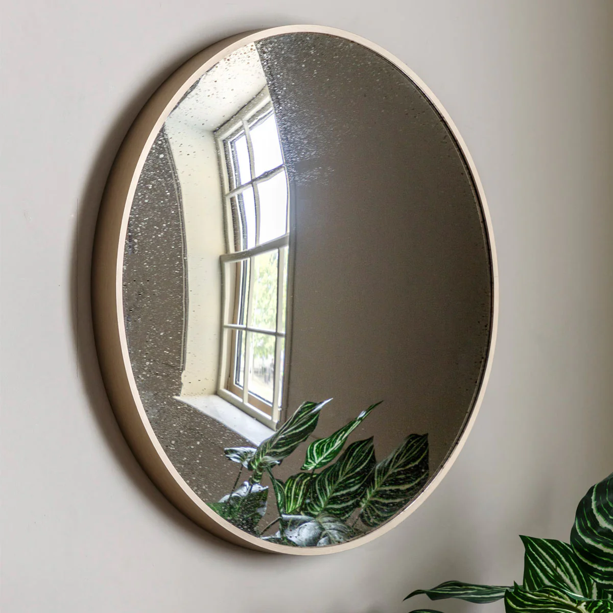 Gallery Direct Yardley Convex Round Mirror Bronze 600mm - Image 8