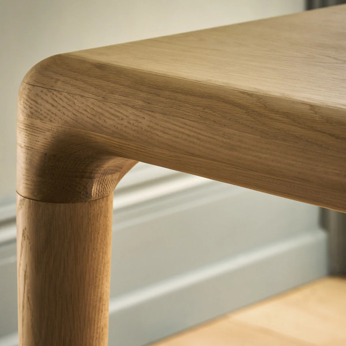 Garden Trading Ellwood Dining Table - Image 5