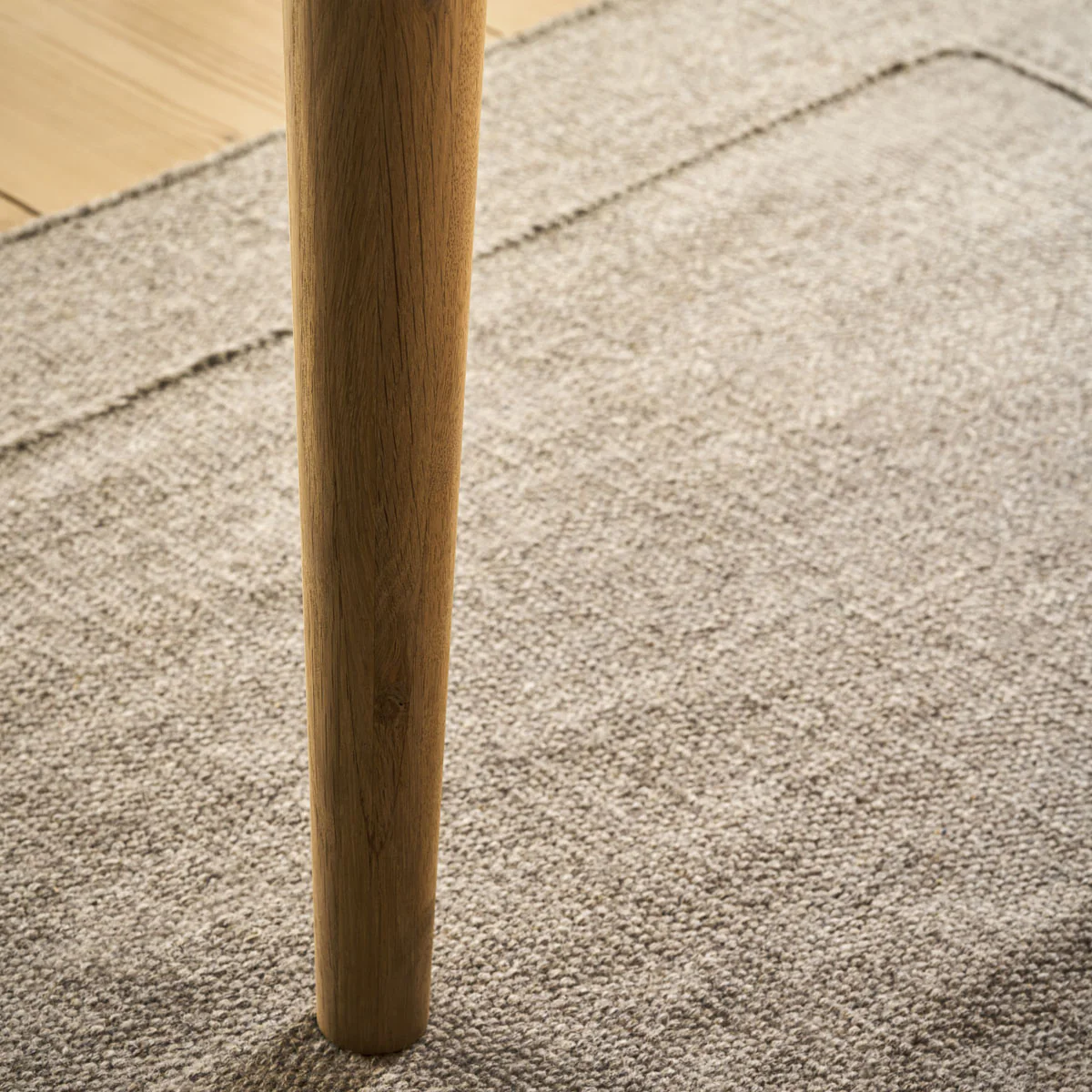 Garden Trading Ellwood Dining Table - Image 7