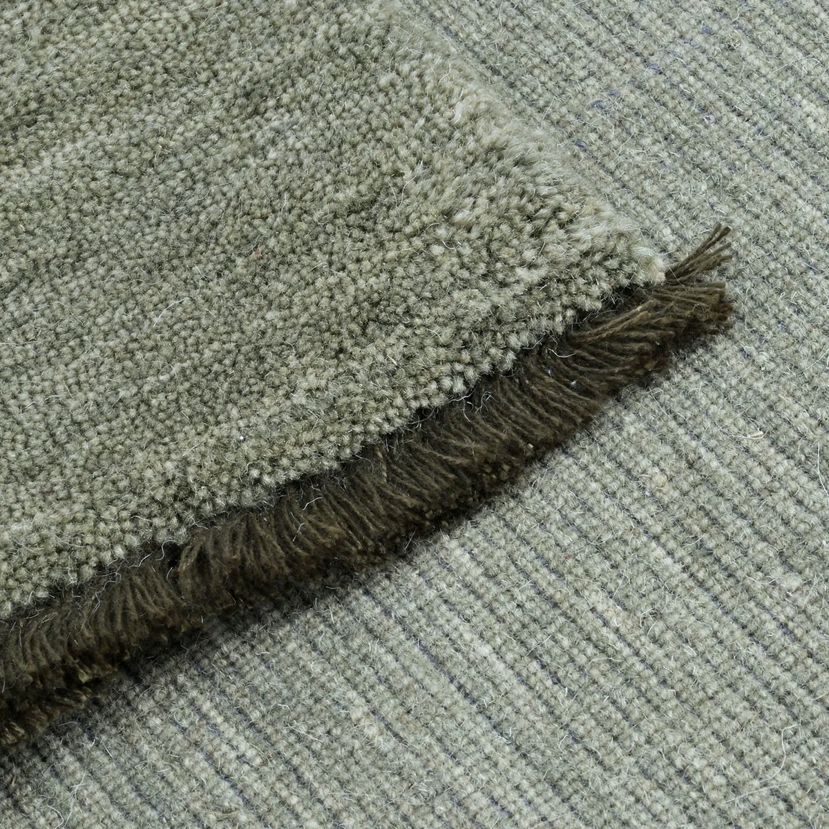 Garden Trading Falfield Rug - 120x180cm - Moss Green - Wool - Image 2