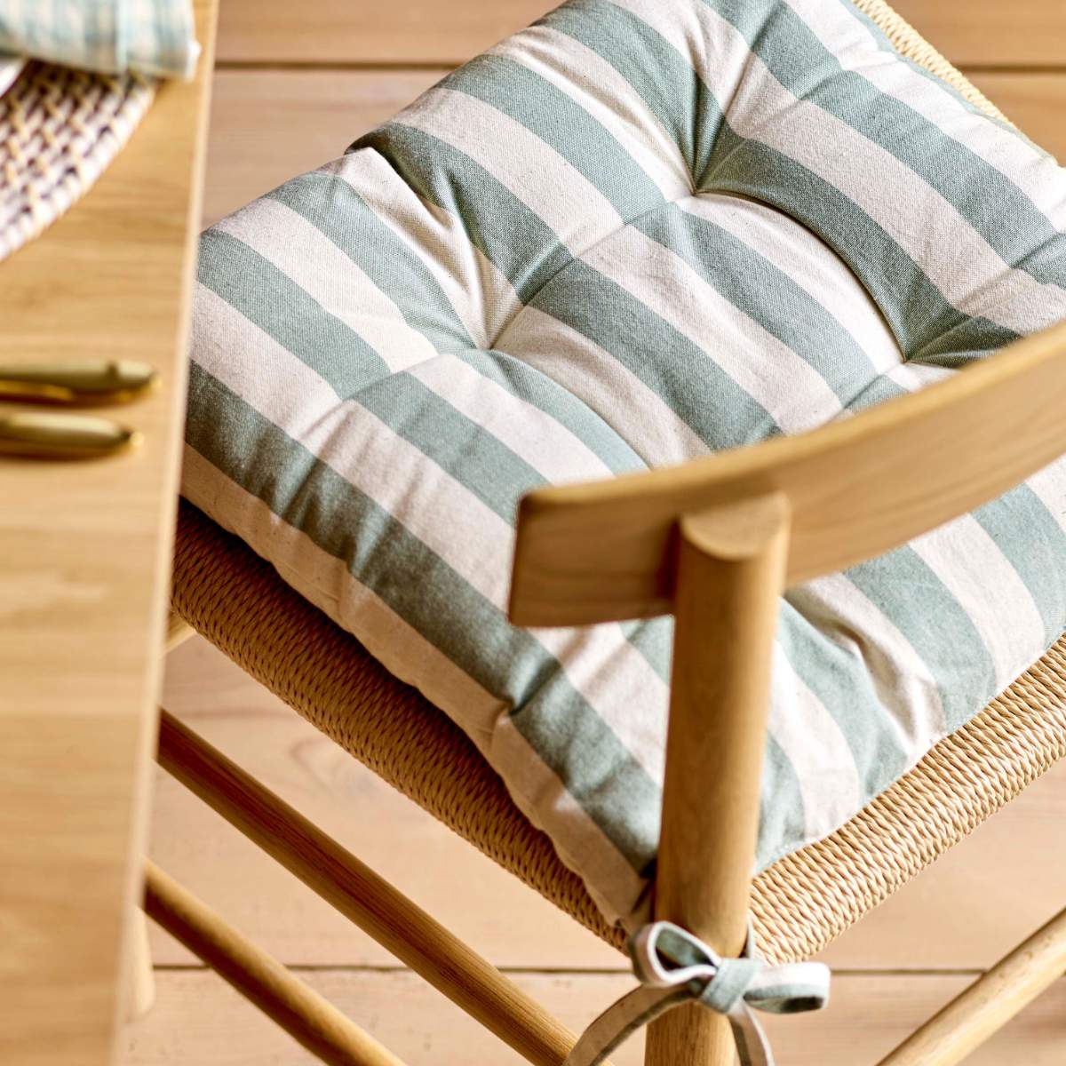 Garden Trading Harlton Wide Stripe Seat Pad Rosemary - Image 3