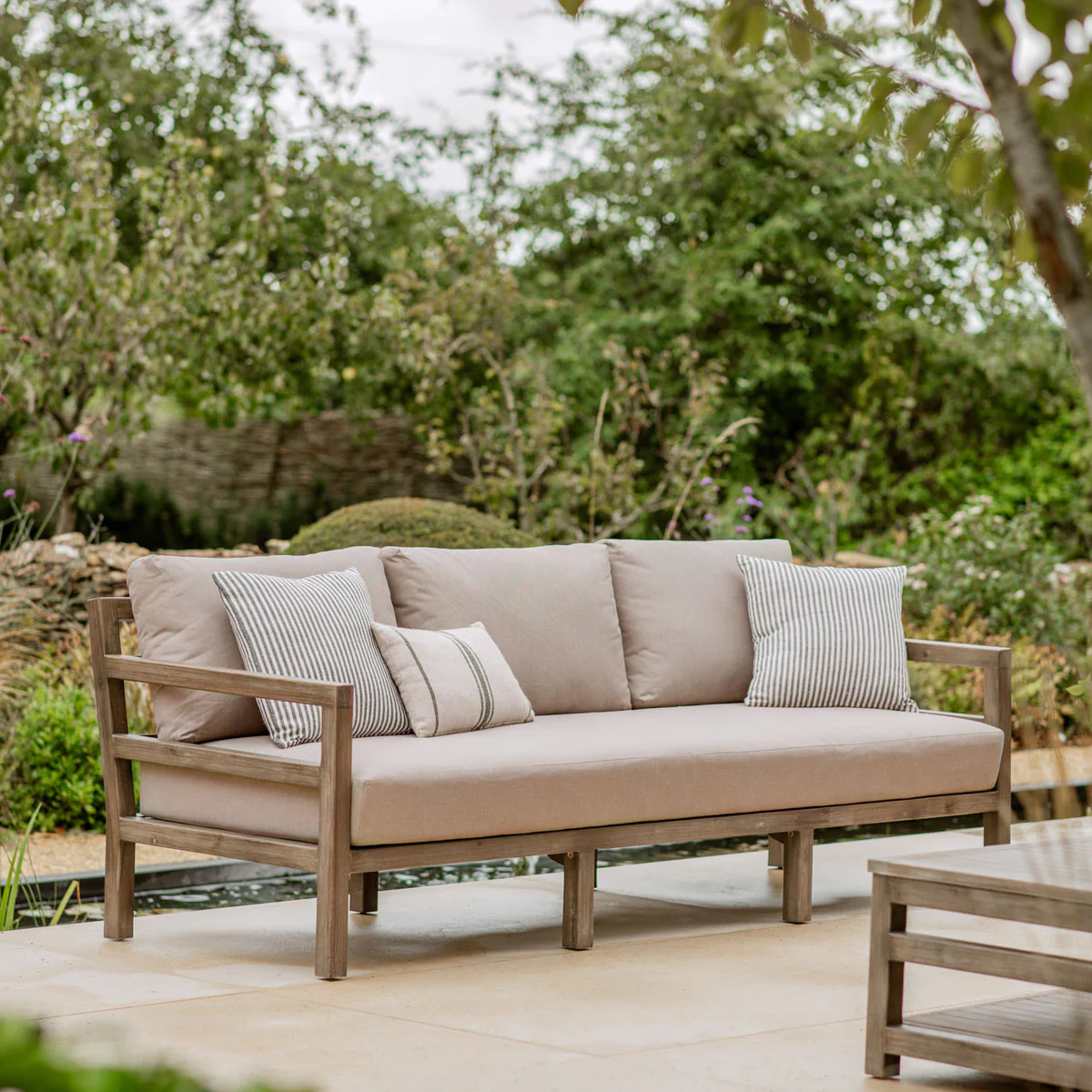 Garden Trading Sandridge 3 Seater Sofa - Image 4
