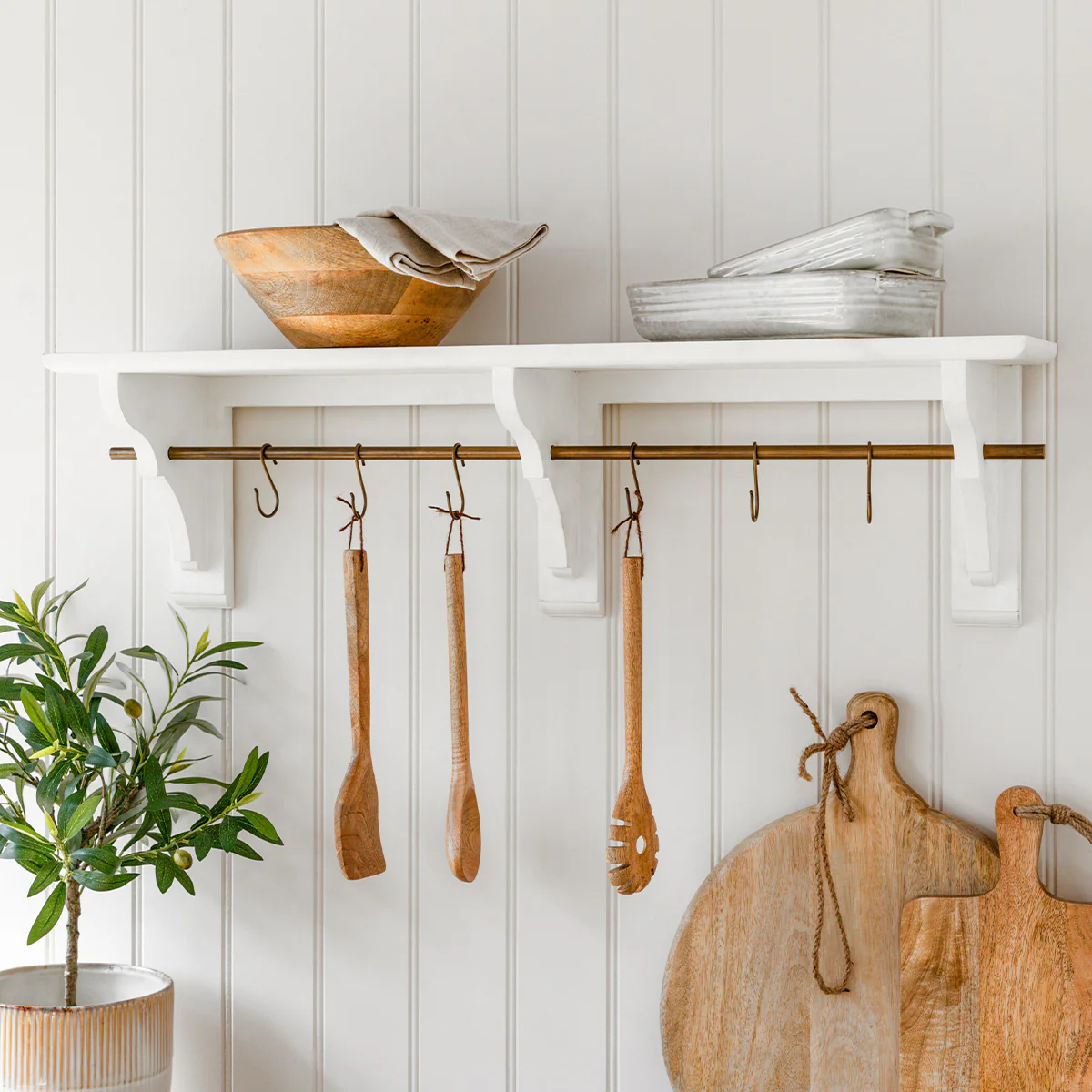 Garden Trading Medium Walcote Shelf In Lily White - Image 2
