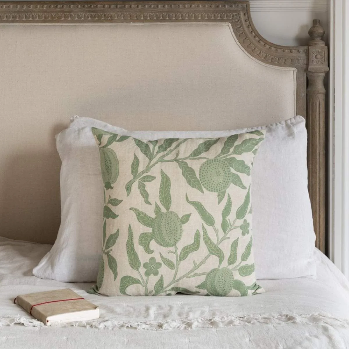 Grand Illusions 100% Linen Cushion Filled Eden 45x45cm - Image 2