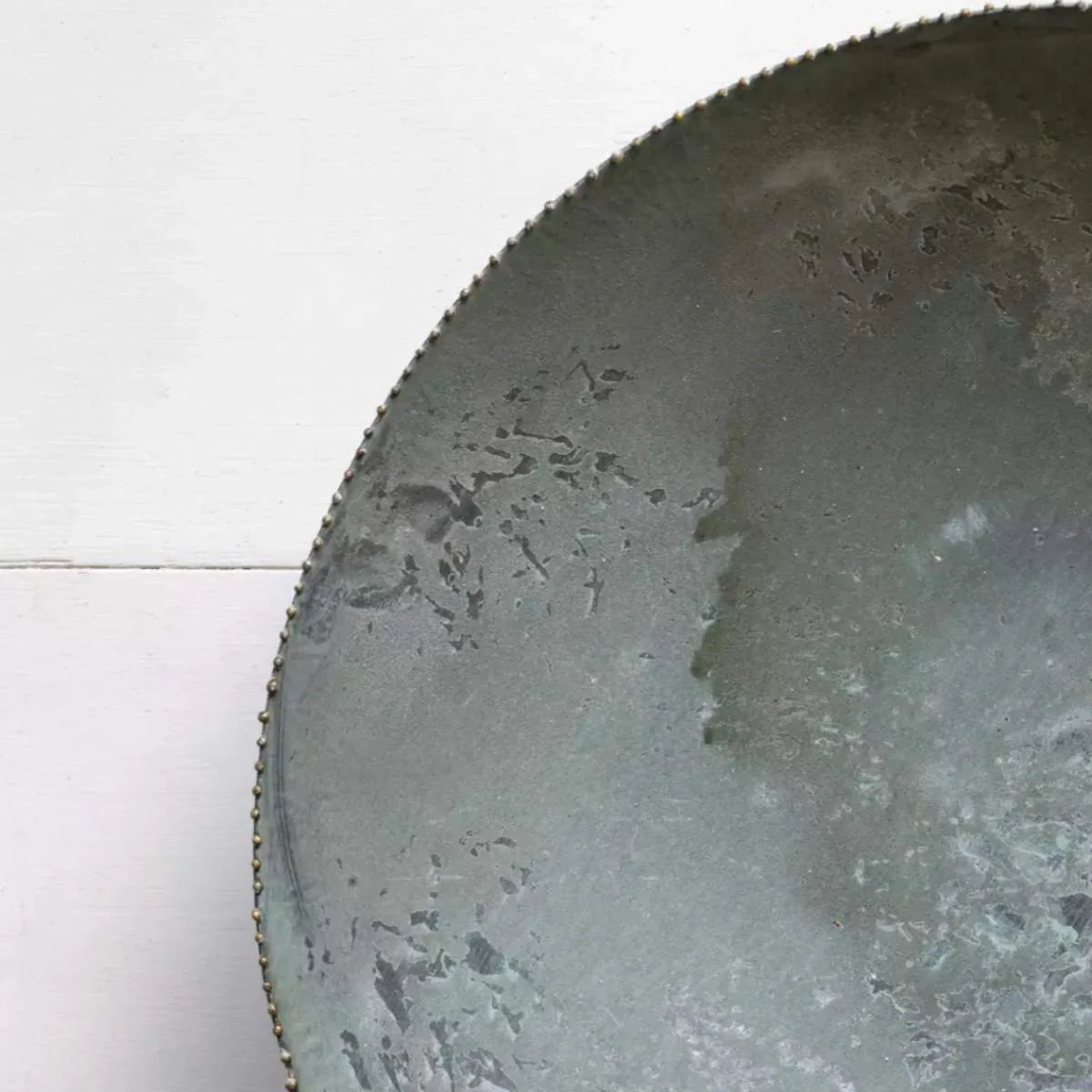 Grand Illusions Bathwick Display Bowls Set of 2 With Beading - Image 4