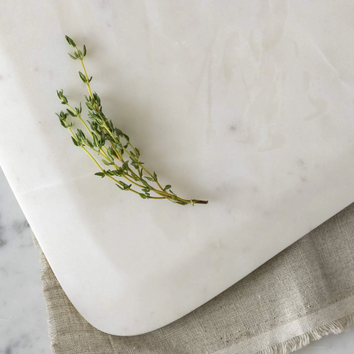 Grand Illusions Marble Chopping Board Large - Image 3
