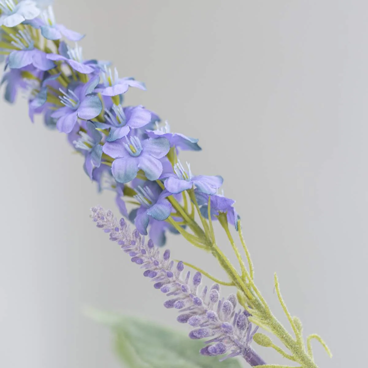 Grand Illusions Veronica Spray Blue - Image 3