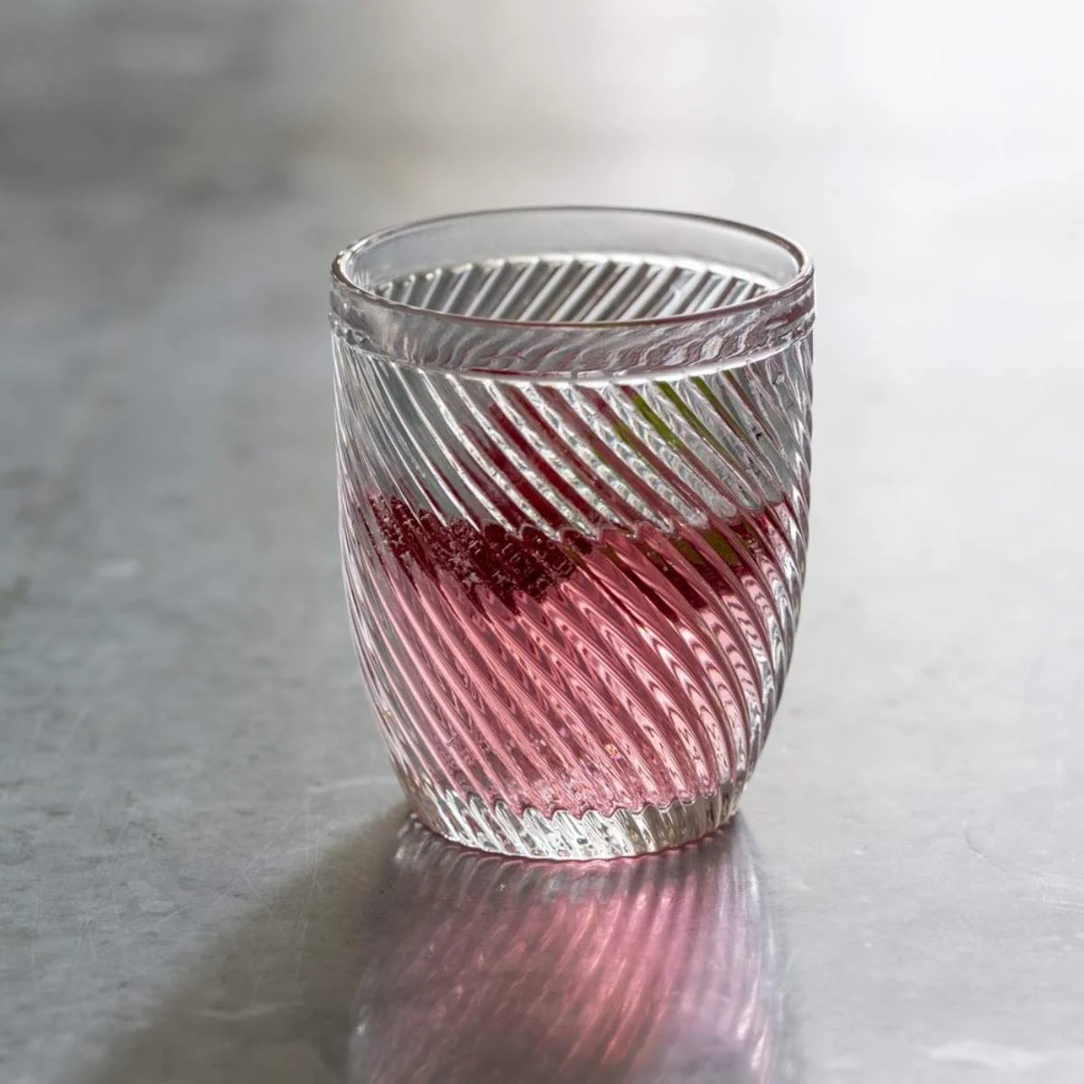 Grand Illusions Water Tumbler Swirl Clear - Image 2
