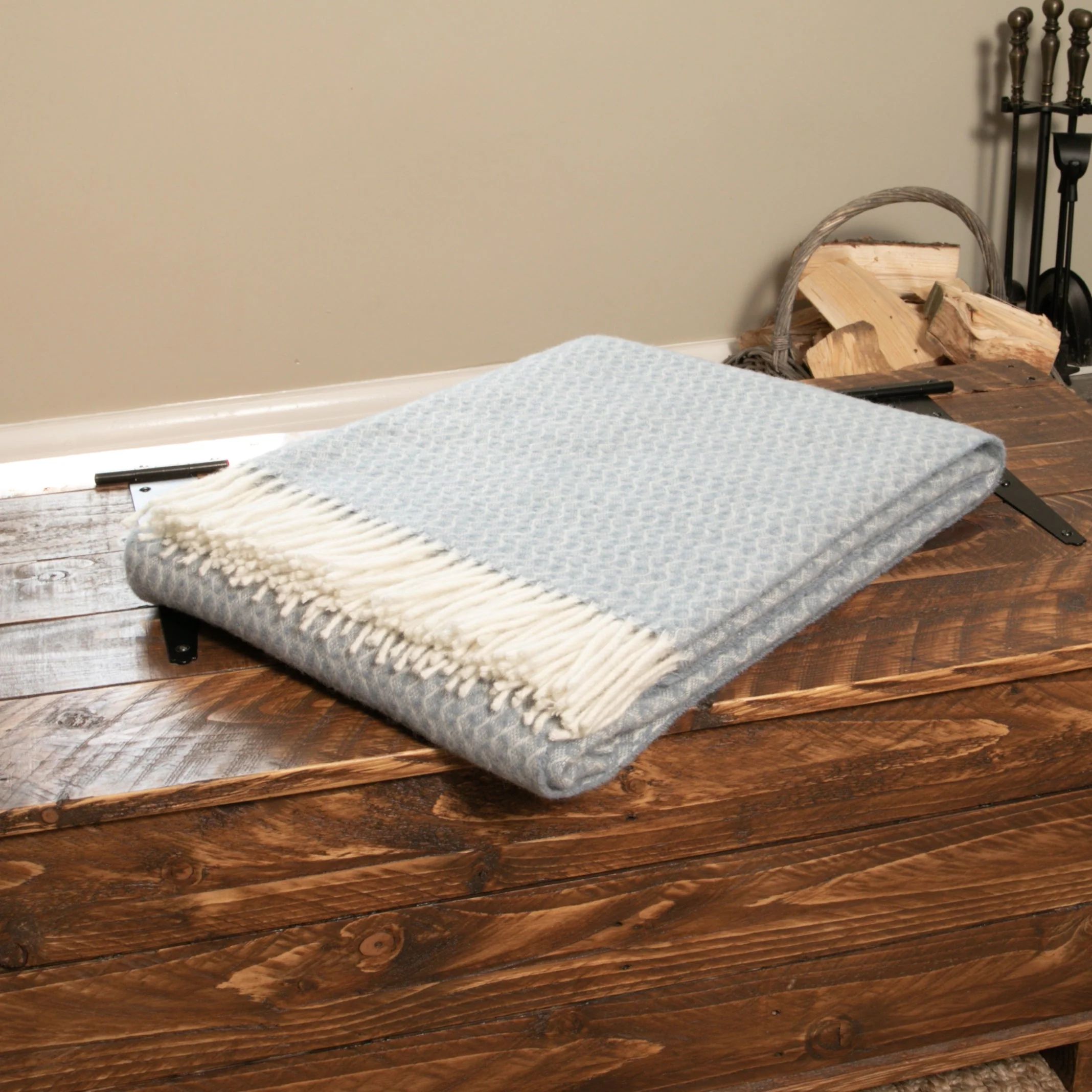 Native Home Hoop Pattern Wool Blanket - Image 6