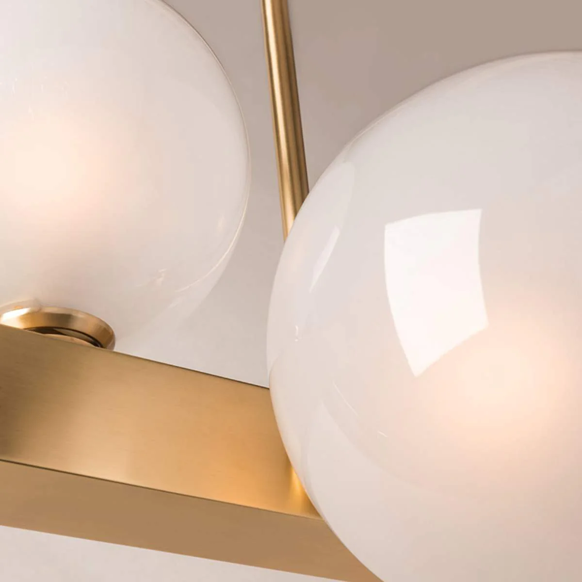 Hudson Valley Lighting Hudson 7 Light Island - Hinsdale - Image 2