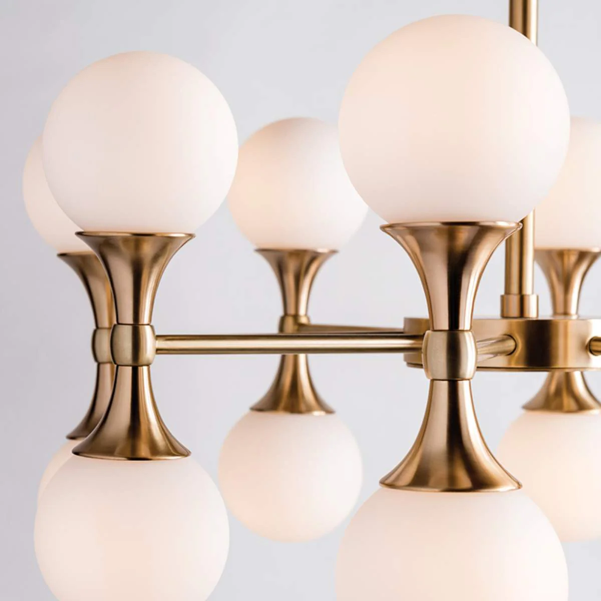 Hudson Valley Lighting Hudson Chandelier - Astoria - Image 9
