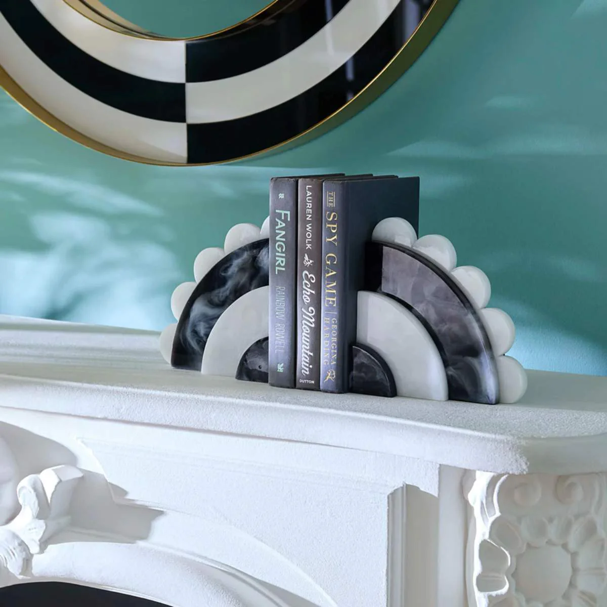 Jonathan Adler Como Black & White Bookends - Image 4