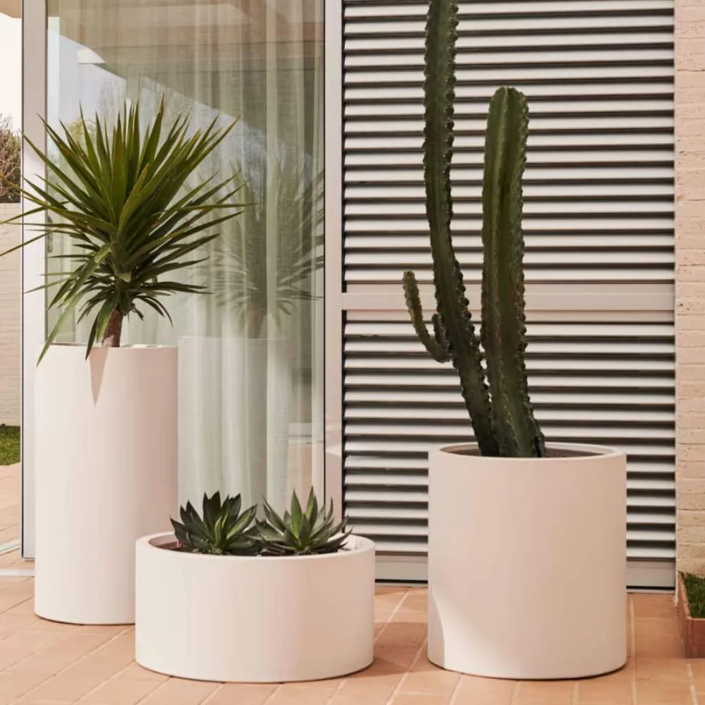 Kave Home Aiguablava Plant Pot in White Cement, Ø 52 cm - Image 4