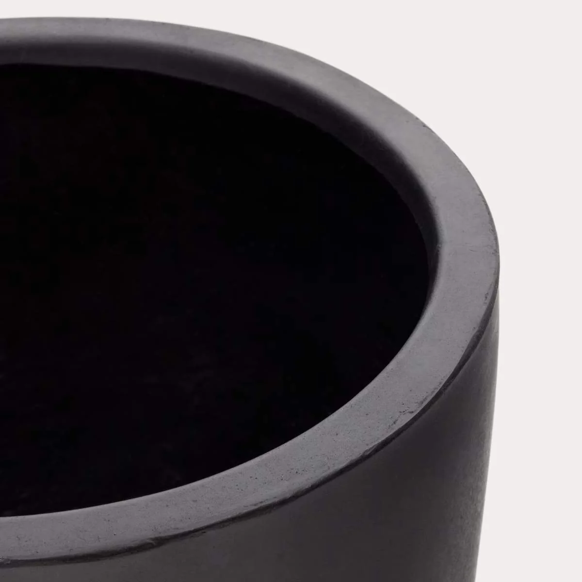 Kave Home Aiguablava plant pot in white cement, Ø 56 cm - Image 5