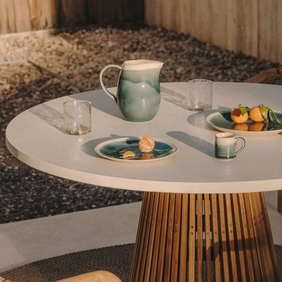 Kave Home Alcaufar round outdoor table made of solid teak wood and grey cement Ø 90 cm - Image 9