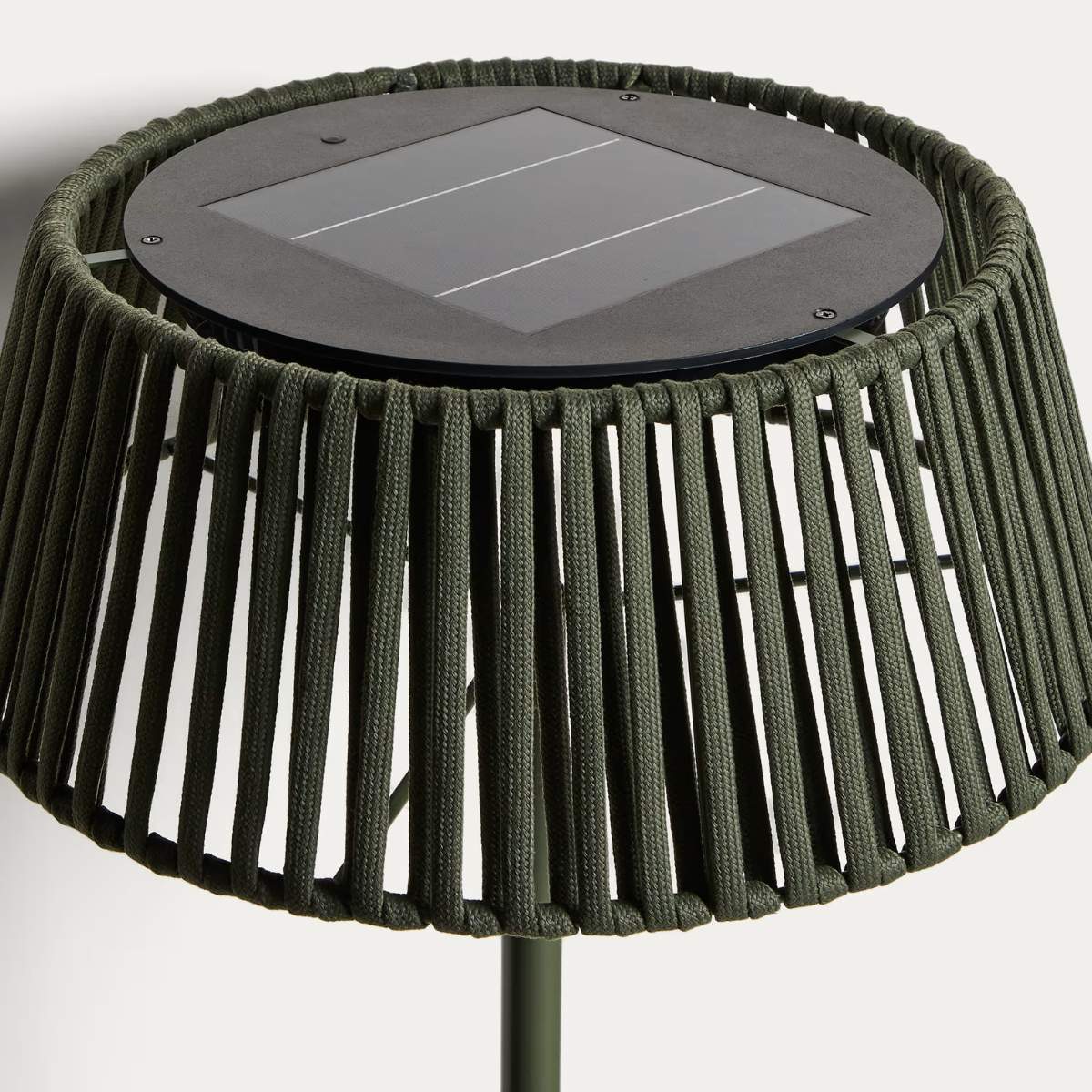 Kave Home Aldet outdoor solar floor lamp in terracotta flat rope cord with metal stand Ø46cm - Image 16