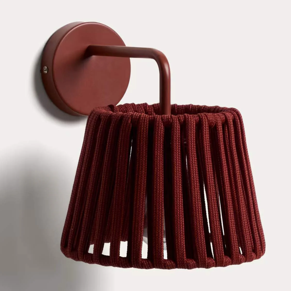 Kave Home Aldet terracotta outdoor wall light in flat rope cord and metal